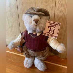 The bialosky bear treasury. Distinguished golfer collectable plush.